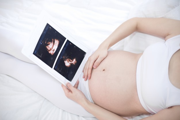 clinicas privadas embarazo parto sevilla