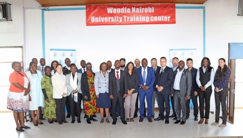 Lanzamiento conjunto del centro de formación Wondfo en la Universidad de Nairobi