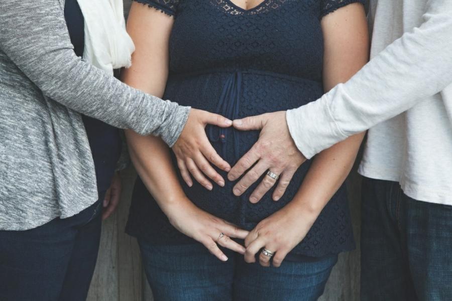 Relaciones posteriores con la donante en la gestación subrogada