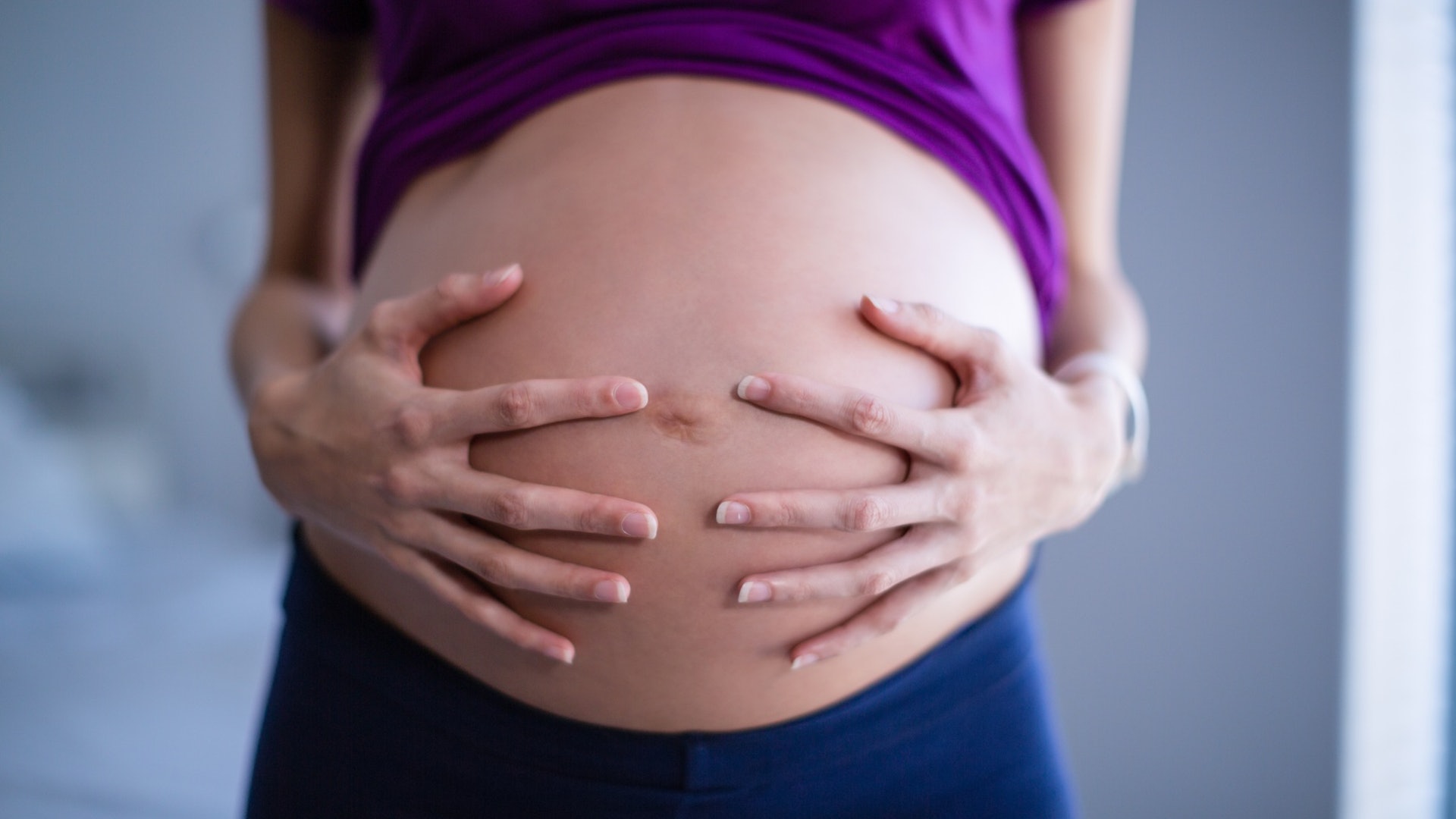 ¿Es realmente acertado prepararte para un parto natural?