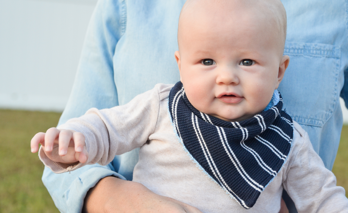 ¿Por qué babean los bebés?