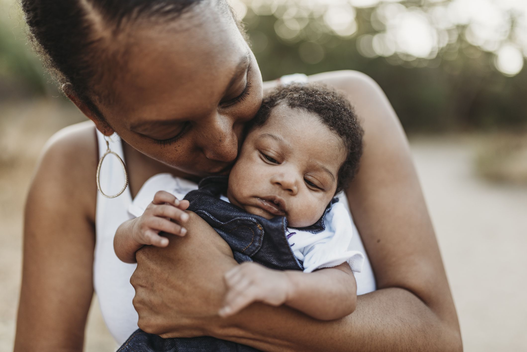 12 grupos de apoyo en línea para madres negras en cada etapa del embarazo 