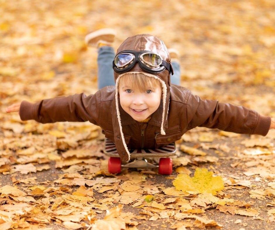 10 maneras de criar un niño feliz