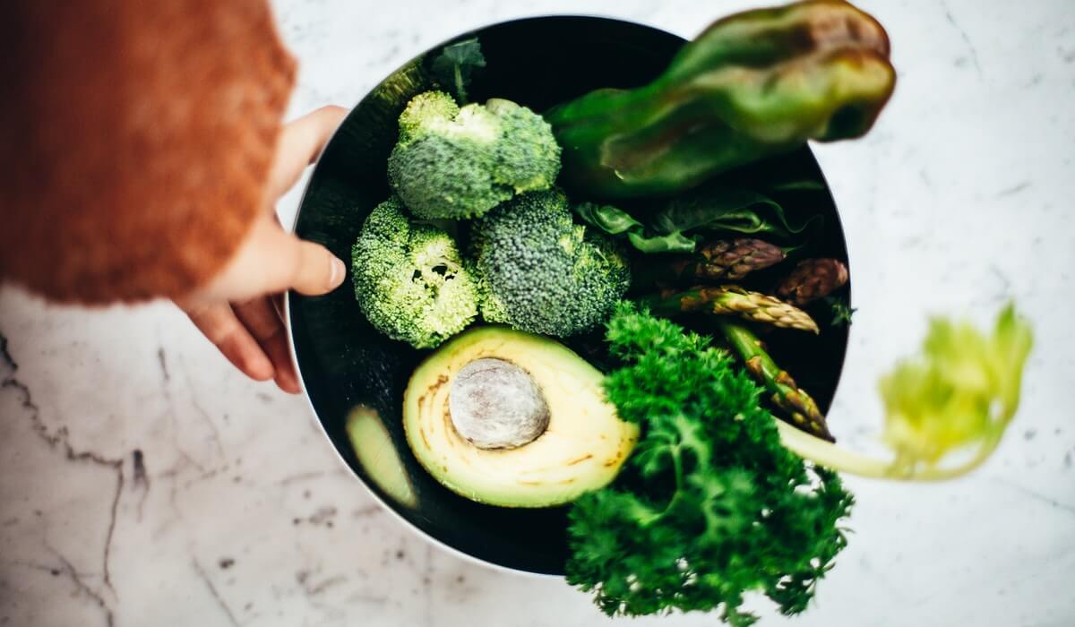 Utilizar la comida como medicina para el SOP