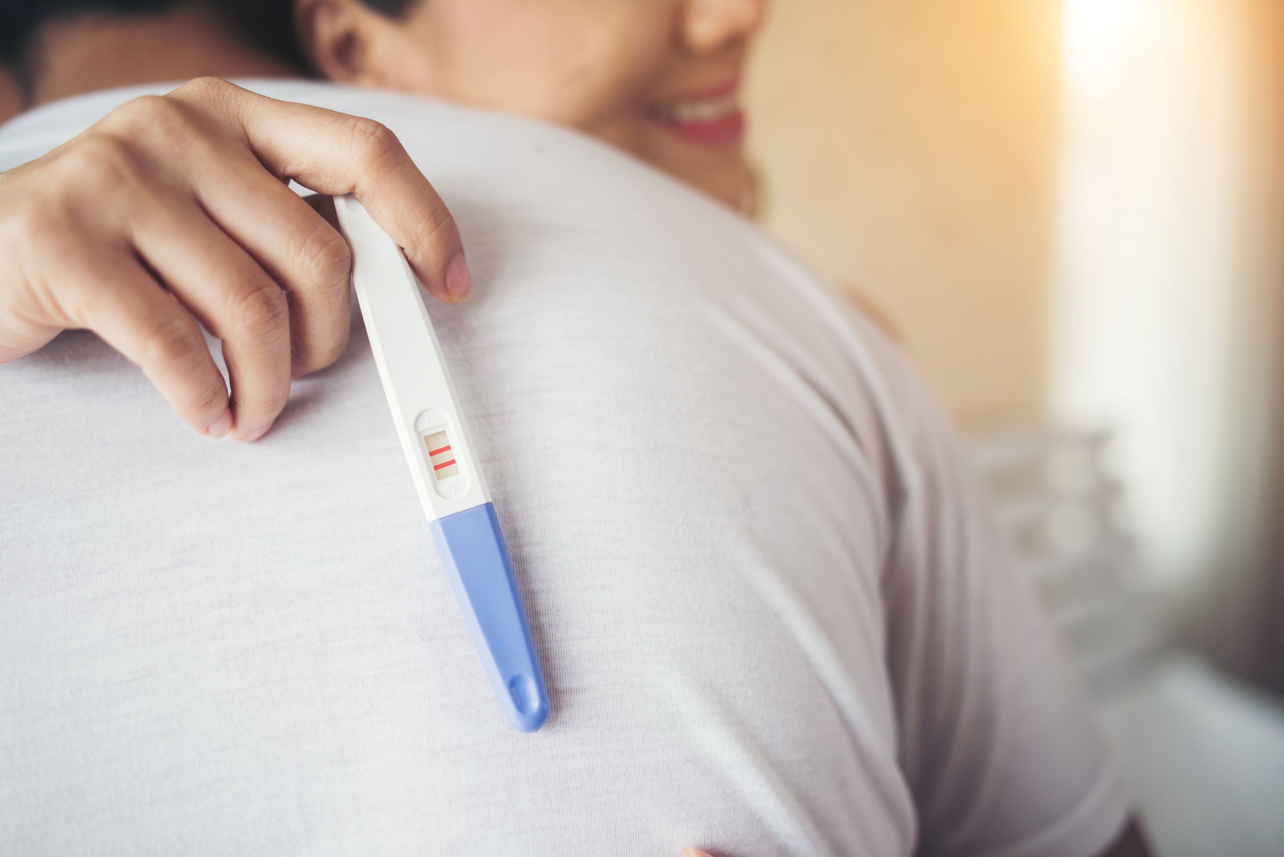 Todo lo que hay que saber sobre las pruebas hormonales caseras para medir la fertilidad