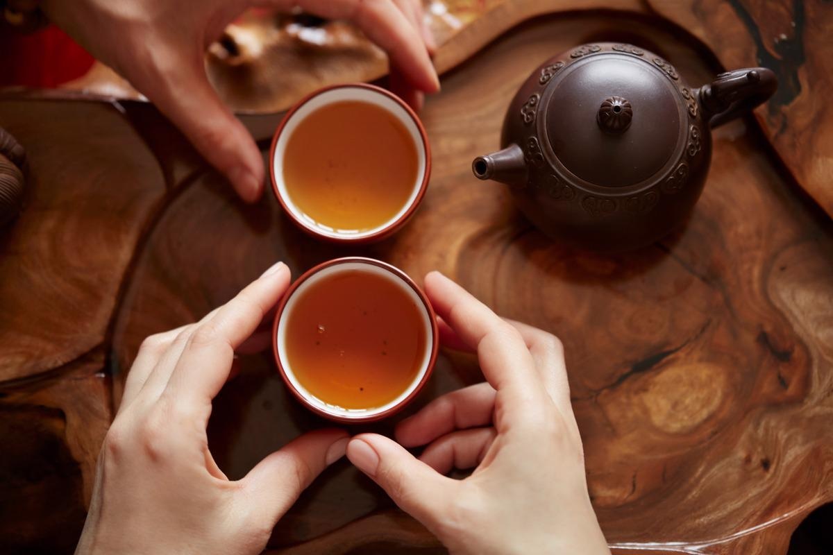Study: Association between tea consumption and semen quality among 1385 healthy Chinese men. Image Credit: Cast Of Thousands/Shutterstock