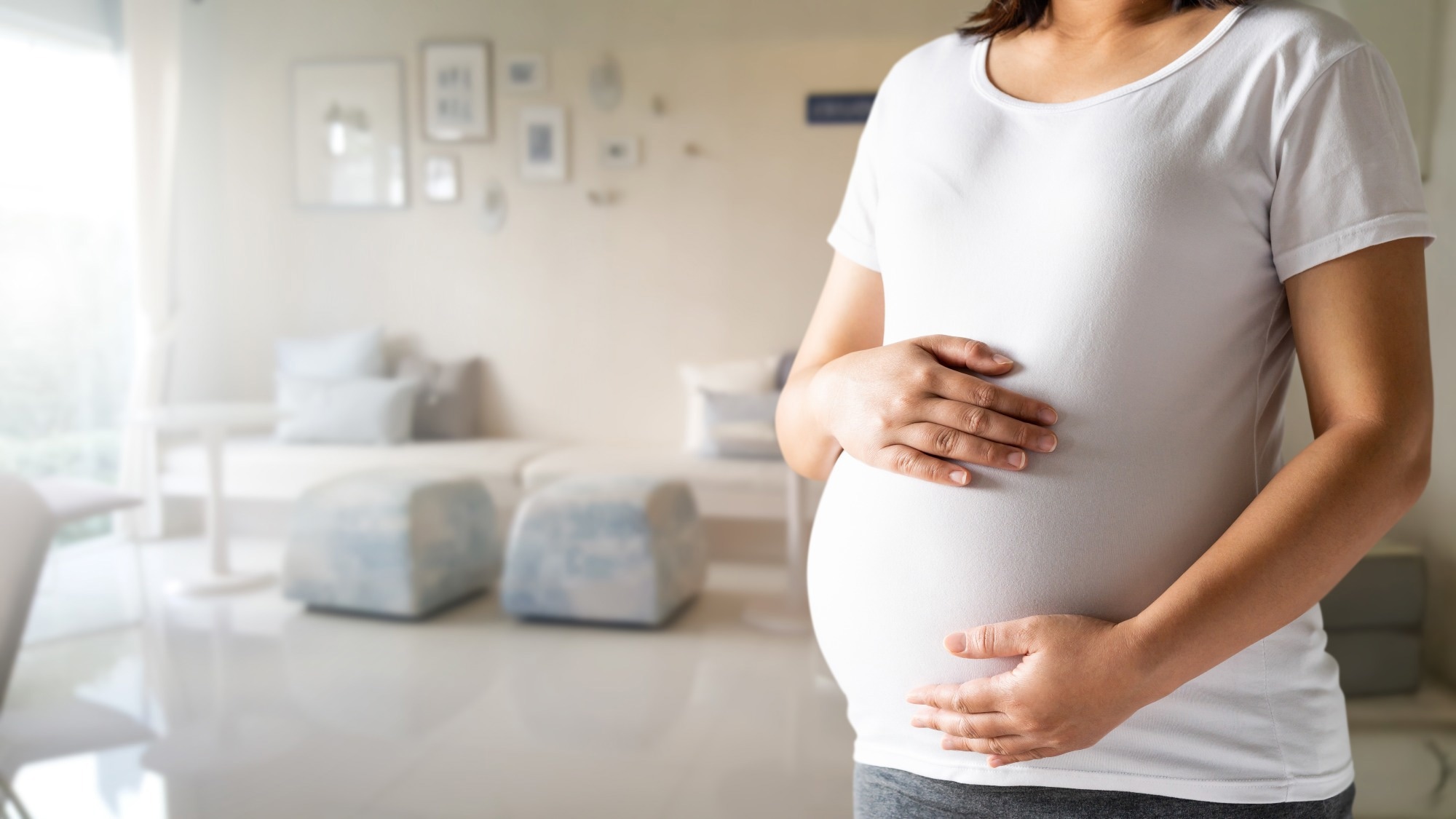 ¿Pueden las vacunas COVID-19 provocar abortos en mujeres embarazadas?