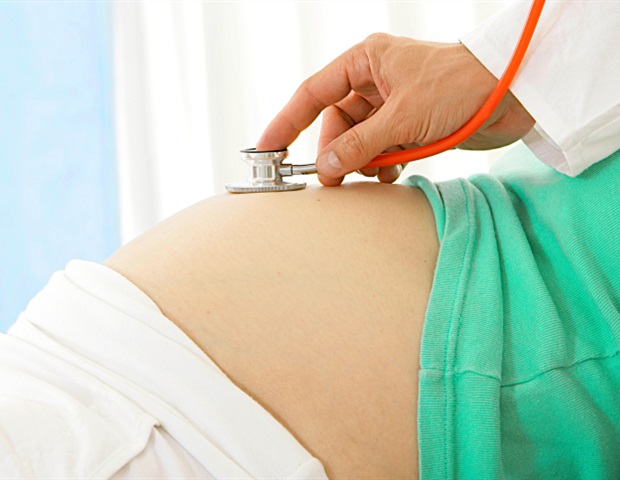 El retraso de la maternidad influye en el aumento de los partos múltiples
